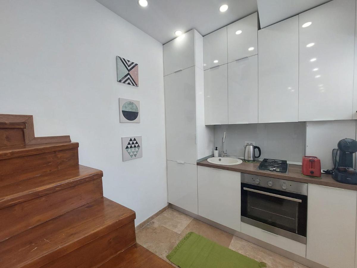 Sweet Dreams Suites Lovely Duplex Universitate Bucarest Exterior foto