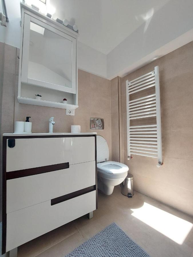 Sweet Dreams Suites Lovely Duplex Universitate Bucarest Exterior foto